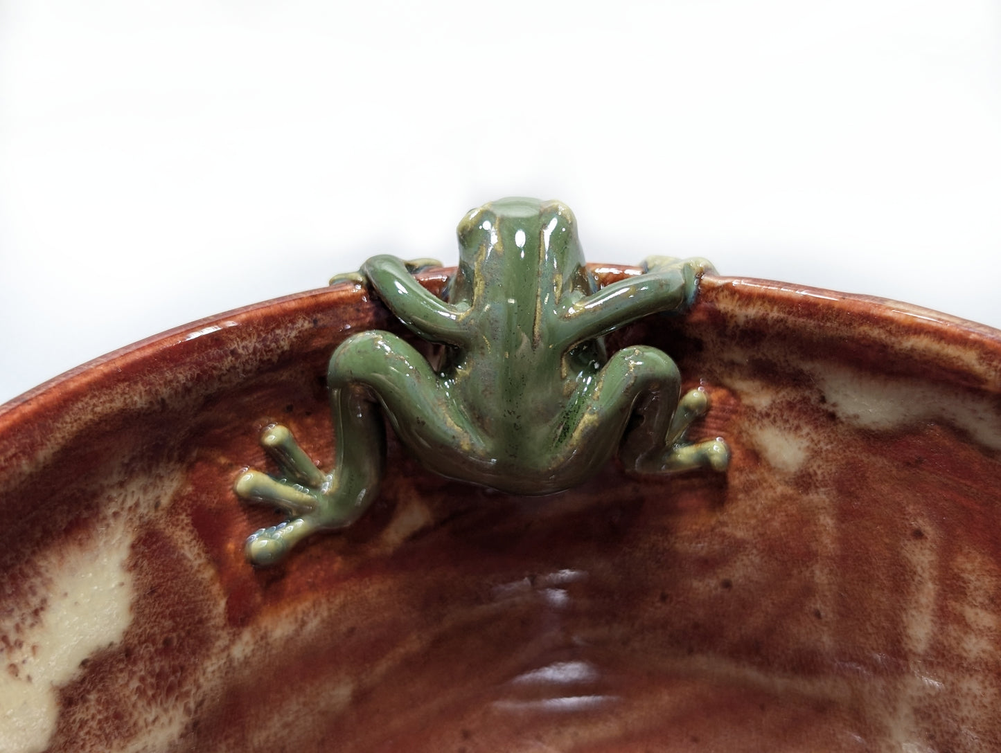 Green Tree Frog Bowl